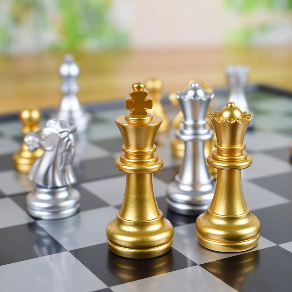 Folding Chessboard Chess Game Gold Silver Chess Set Portable Travel Chess Board Game Sets Plastic for Children Adult Party